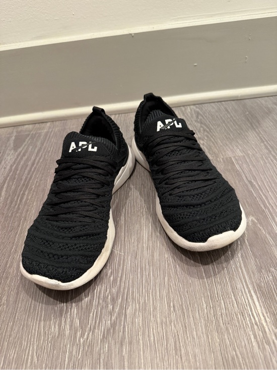APL Shoes - APL TechLoom Wave